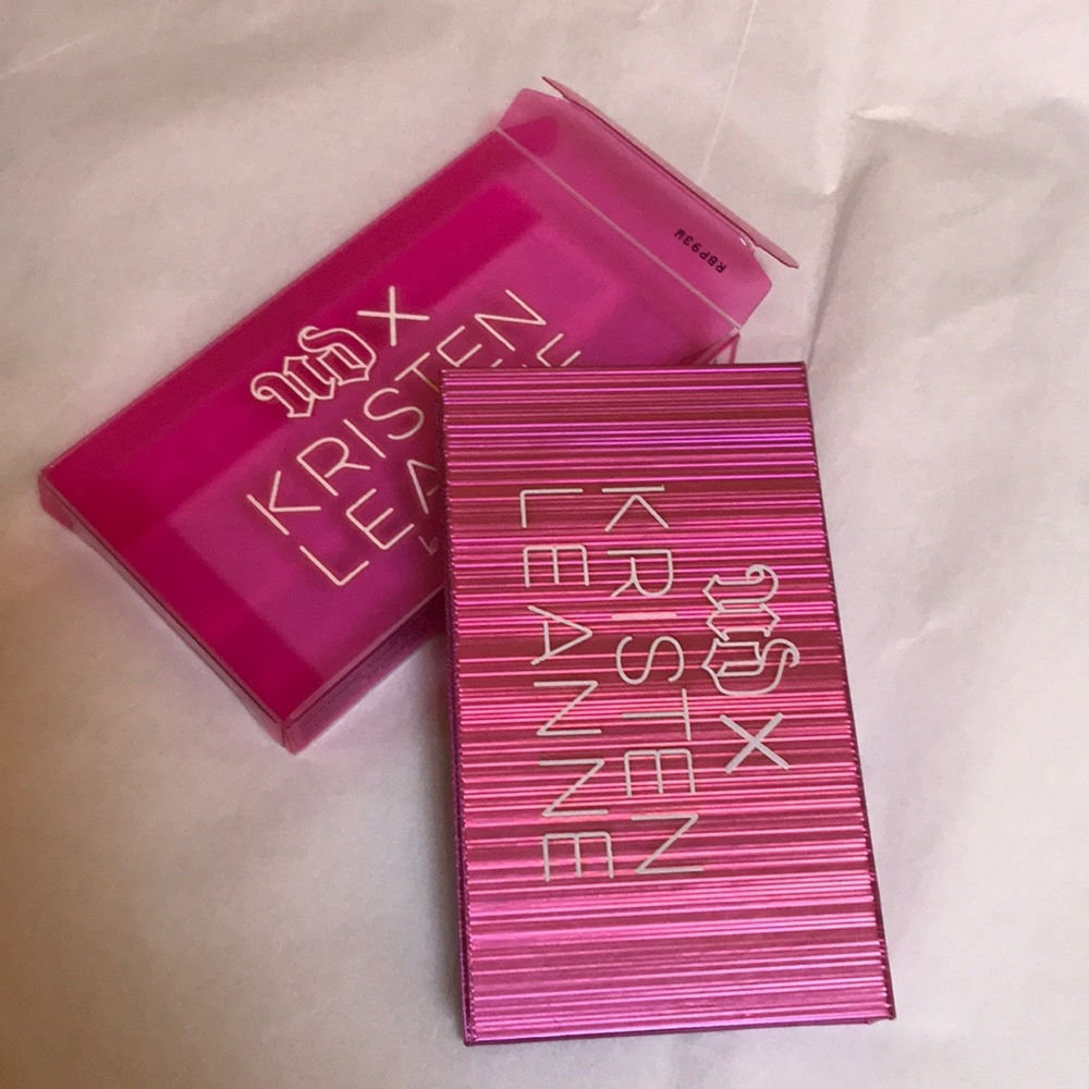 URBAN DECAY X KRISTEN LEANNE HIGHLIGHTER